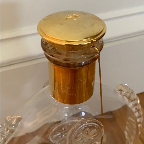 Remy Martin Louis XIII Crystal Bottle - Picture 2 of 5